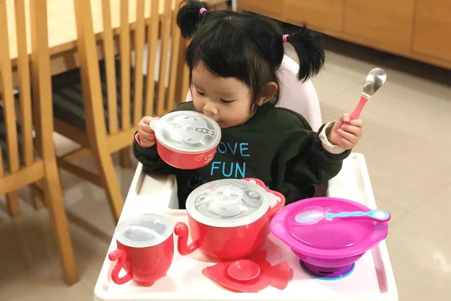 宝宝辅食工具，妈妈如何取舍1.webp.jpg